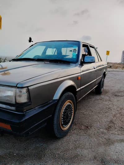 Nissan Sunny 1988