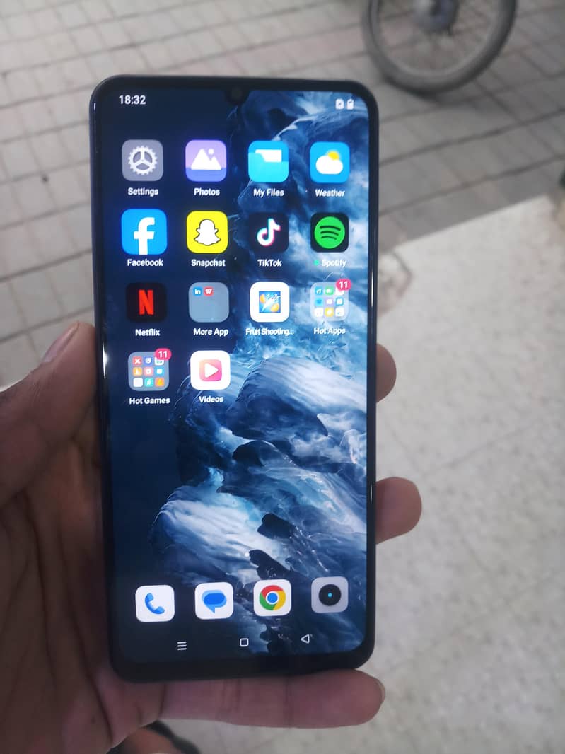 9realme 1