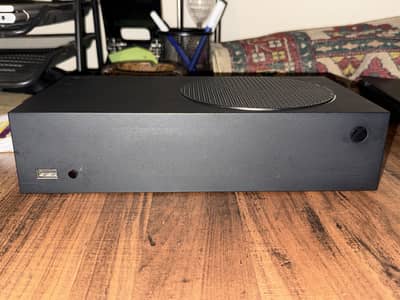 Series s 1tb black, with box and controller. 10/10