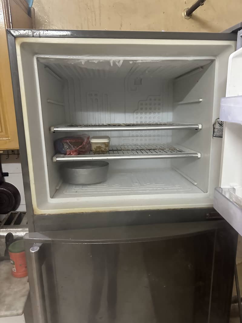 Dawlance Fridge 10