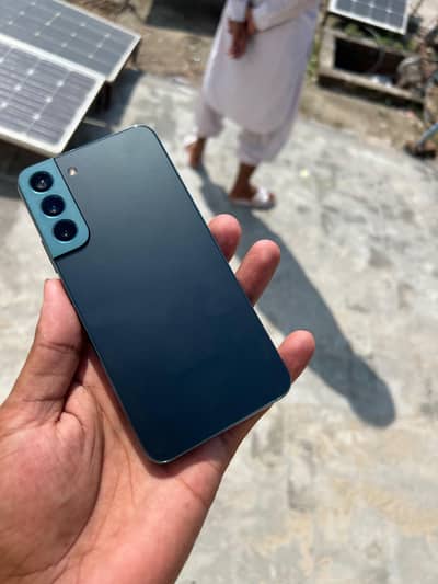Samsung Mobile S22 Plus