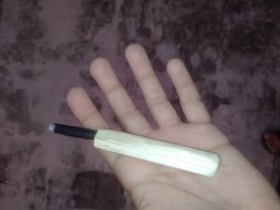 It is a mini hard ball bat for kechan and asthetic it's look beautifu