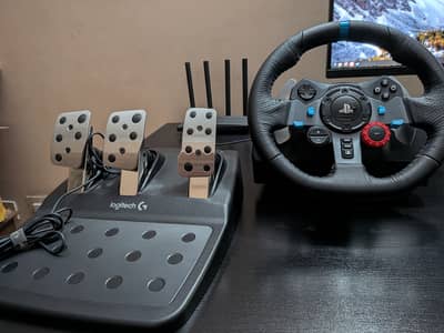 Logitech G29 Racing Wheel + Pedals PS4 / PS5 / PC