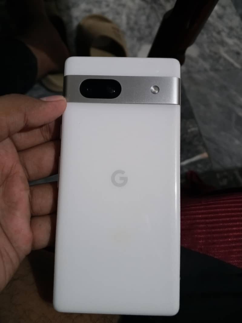 Google Pixel 7a 2