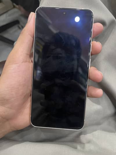 Google pixel 8
