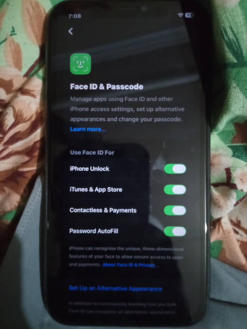 Apple iPhone 11 8