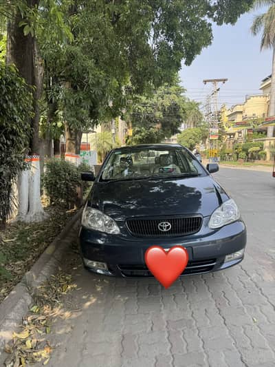 Toyota Corolla SE saloon automatic