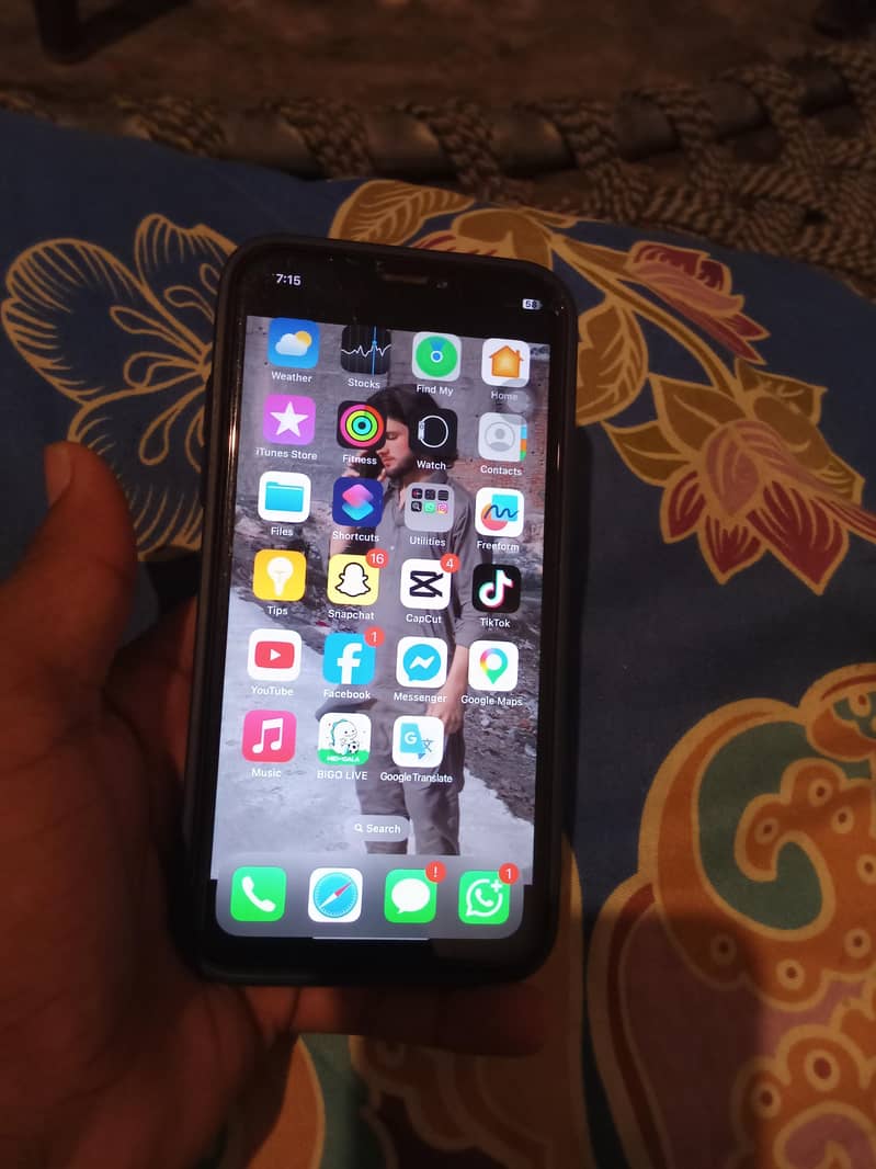Apple iPhone X 9