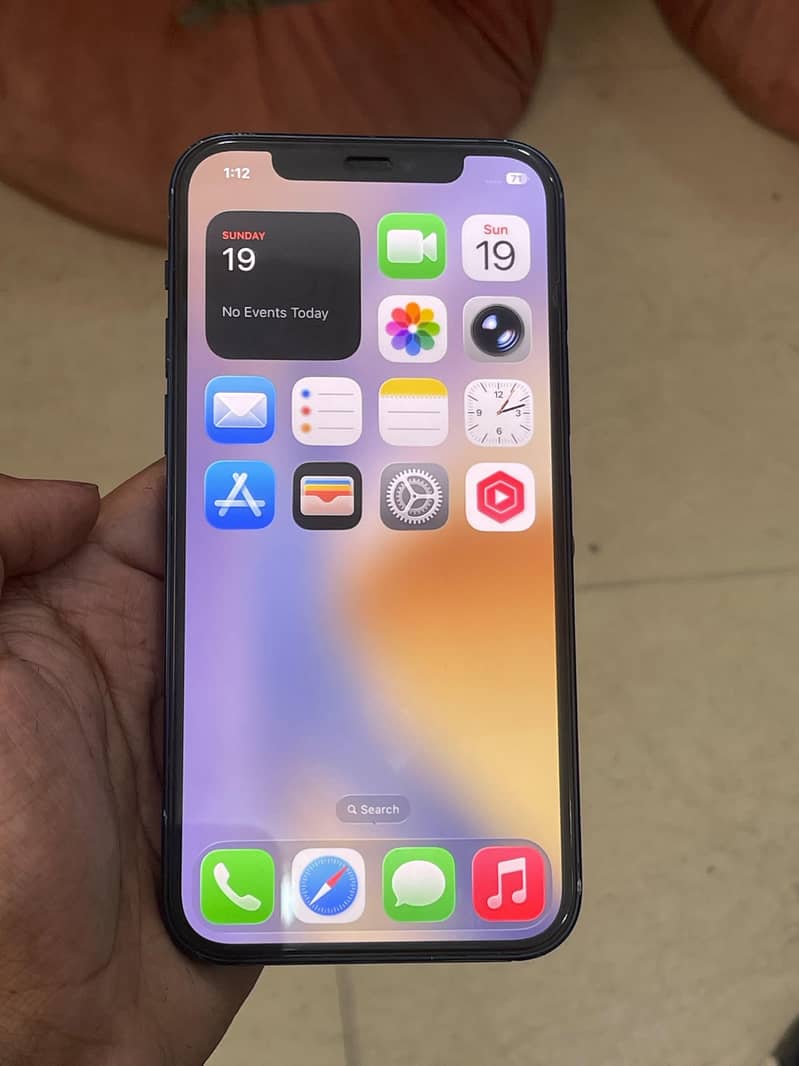Apple iPhone 12 3