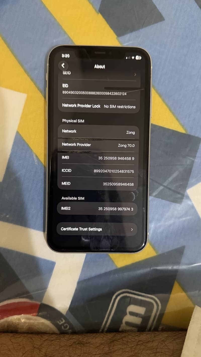 Apple iPhone 11 3
