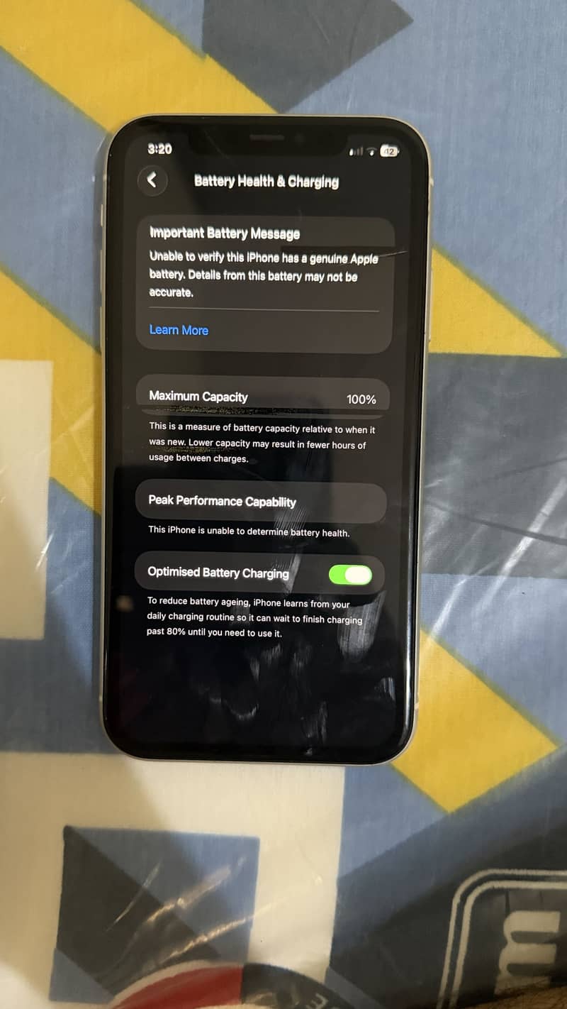 Apple iPhone 11 4