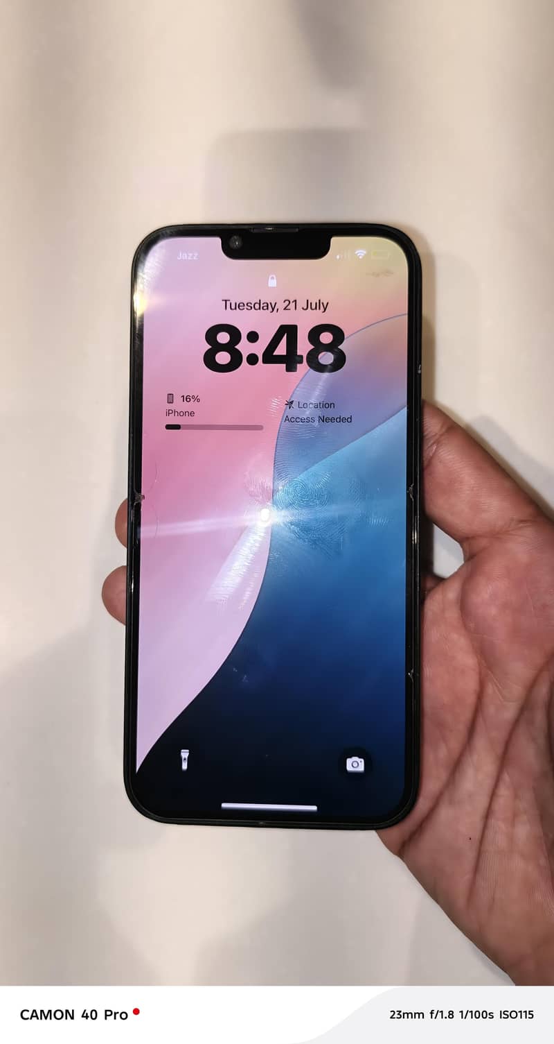 Apple iPhone 13 5