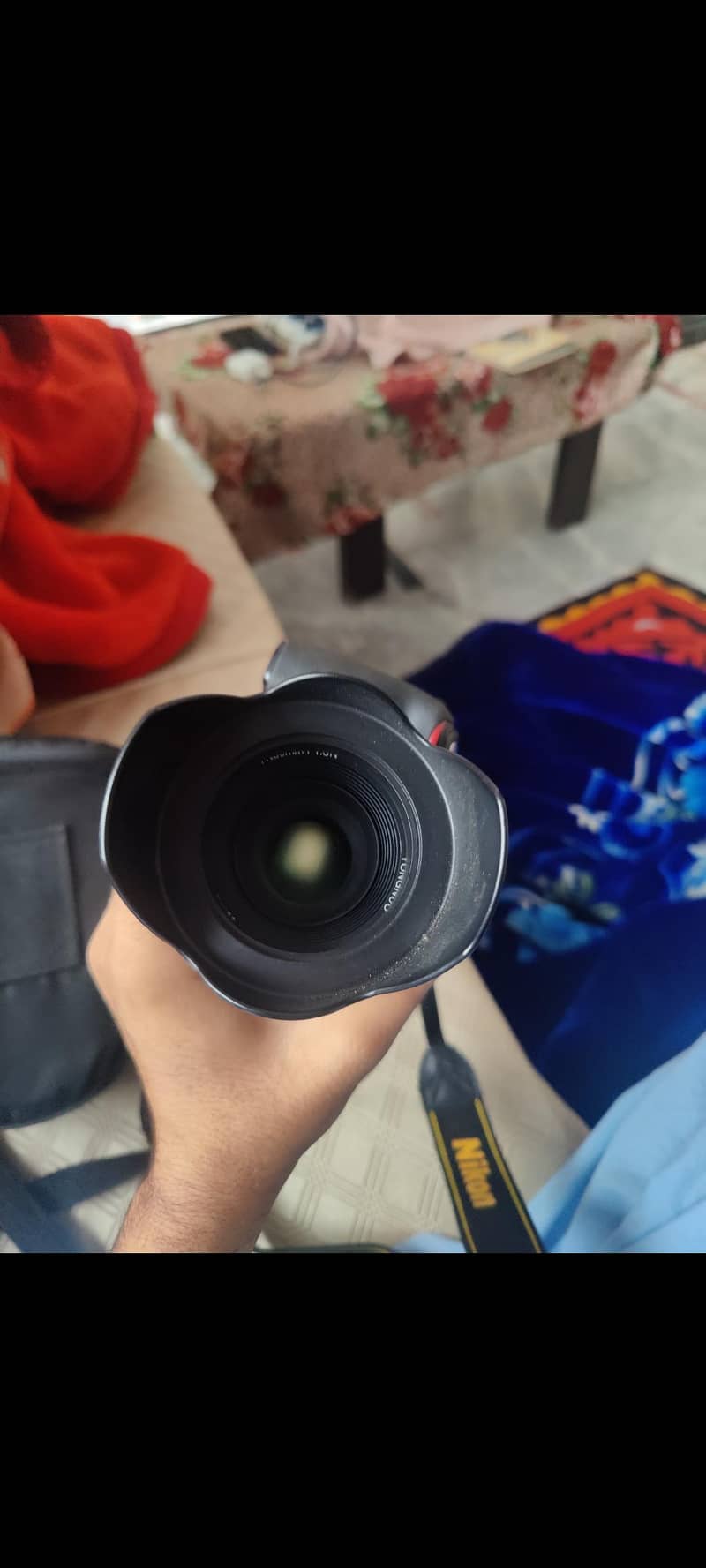 Nikkon D3300 Camera 4