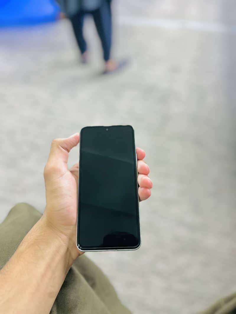 Google Pixel 8 3