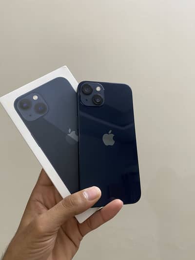 Apple iPhone 13