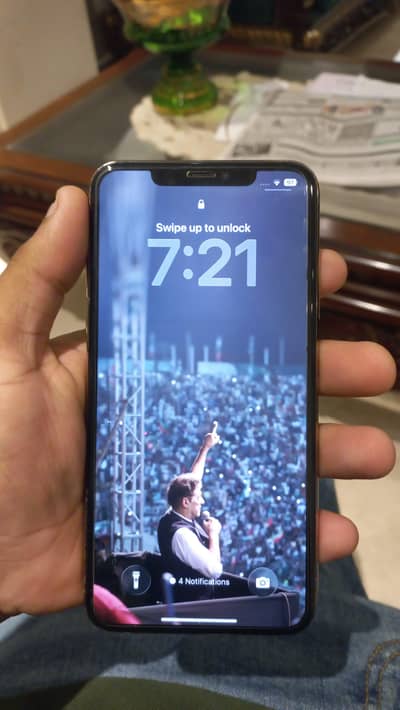 Apple iPhone 11 Pro Max 256 gb golden colour