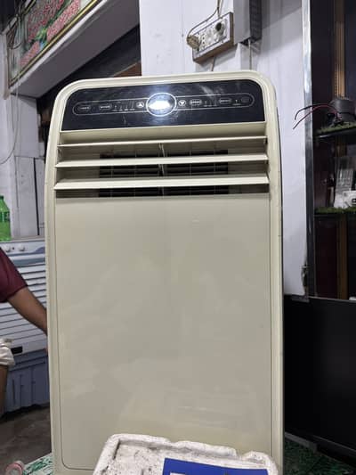 Ac portable