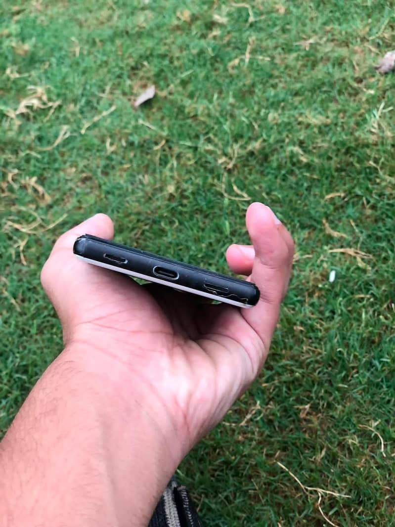 Google Pixel 6a 4