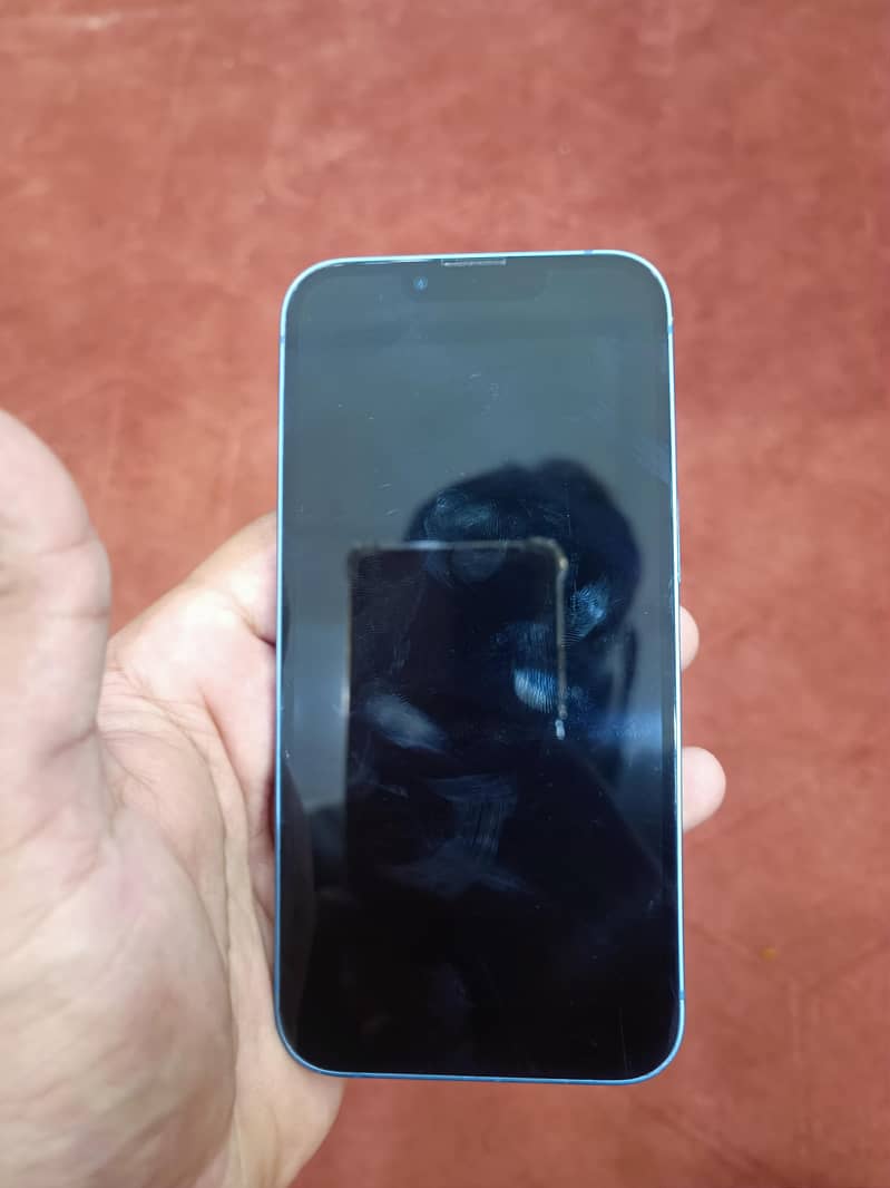 Apple iPhone 13 3