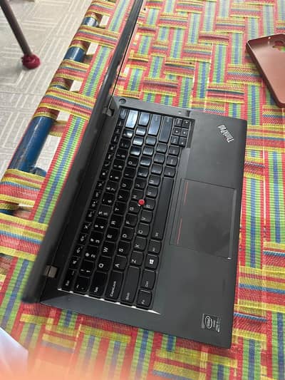 lenovo thinkpad 8 256 i5core 4th gen