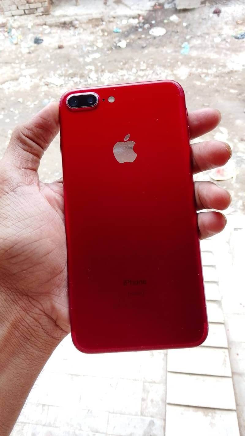 Apple iPhone 7 Plus 3