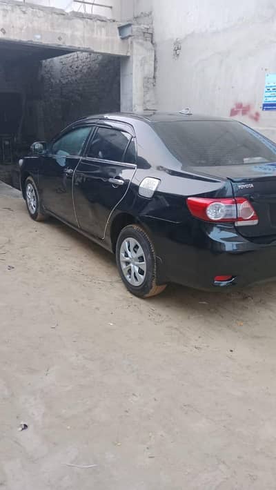 Toyota Corolla GLI 2011