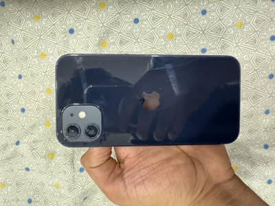 Apple iPhone 12