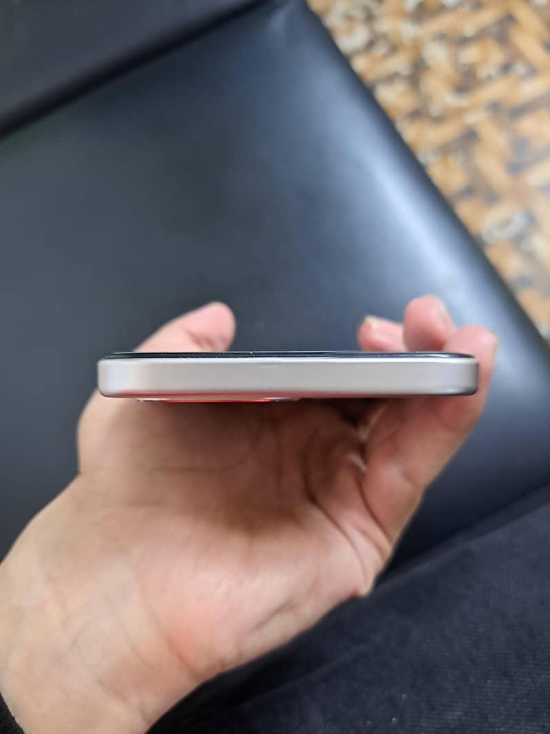 OPPO A6 5