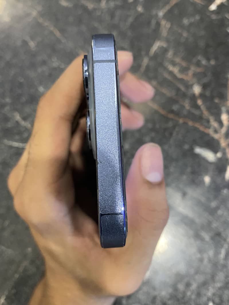 Apple iPhone 13 Pro 3