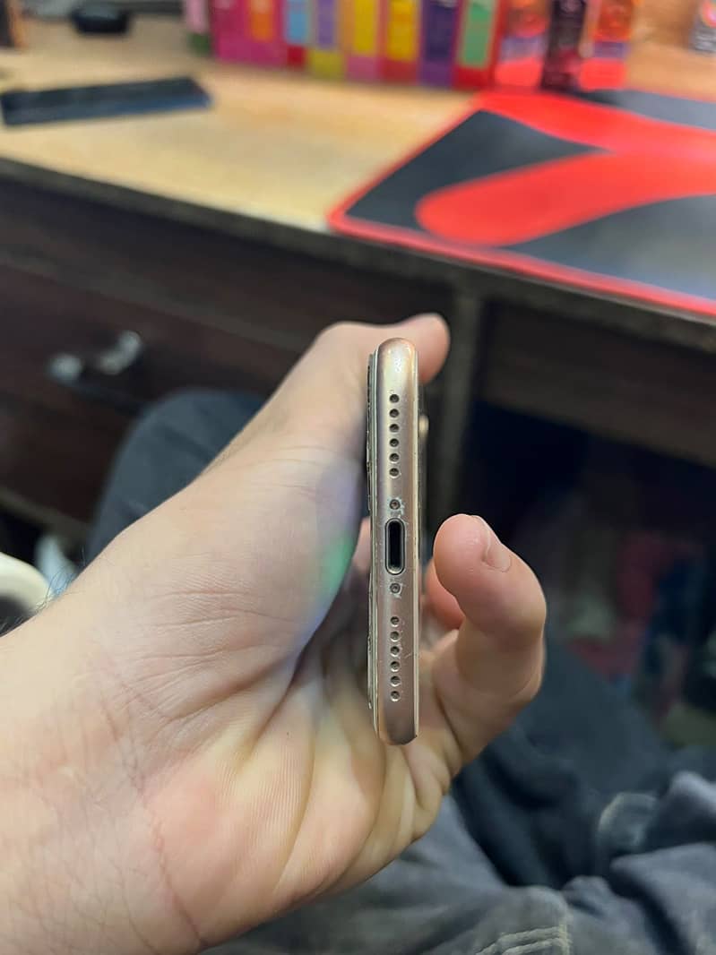 Apple iPhone 8 2