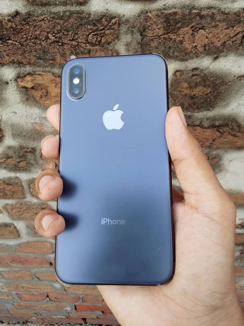 Apple iPhone X 5