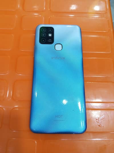 Infinix Hot 10 4gb64gb all ok he