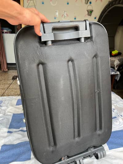 trolley bag medium size