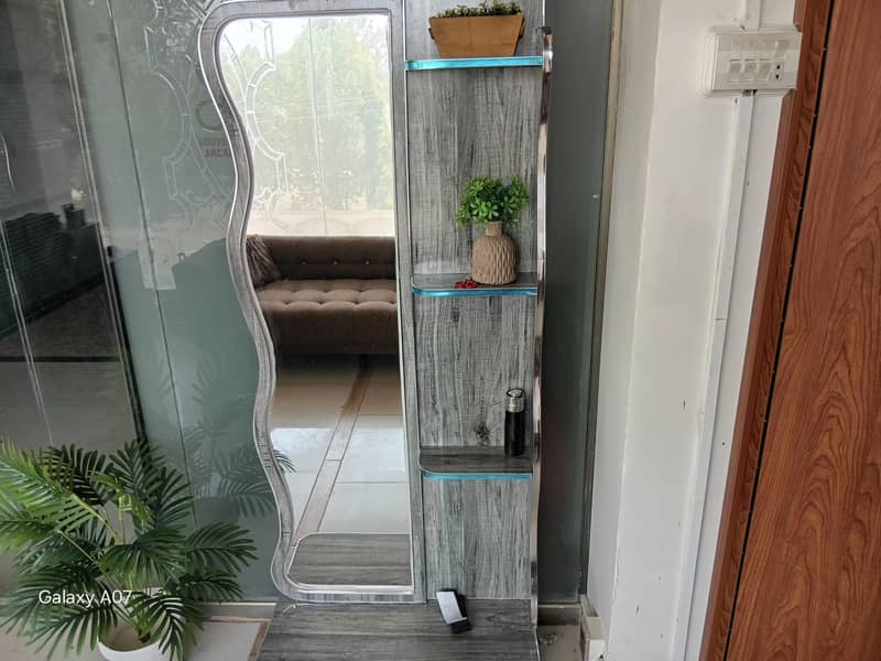 Dressing table for room 3
