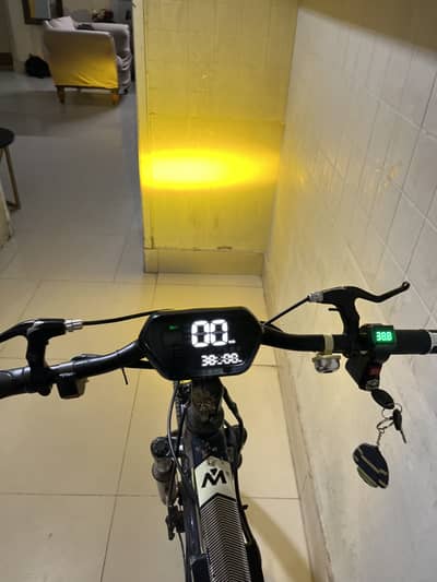 Electric cycle for sale only connact on WhatsApp