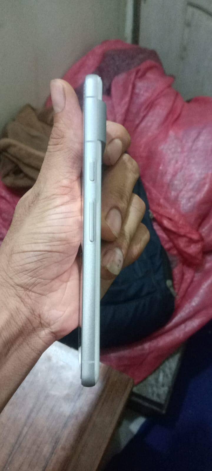 Google Pixel 7 4