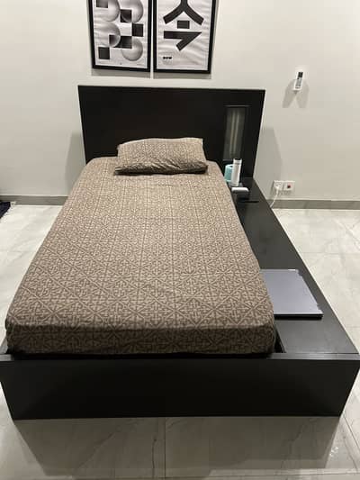 Single Bed with 2 built in drawers and light
