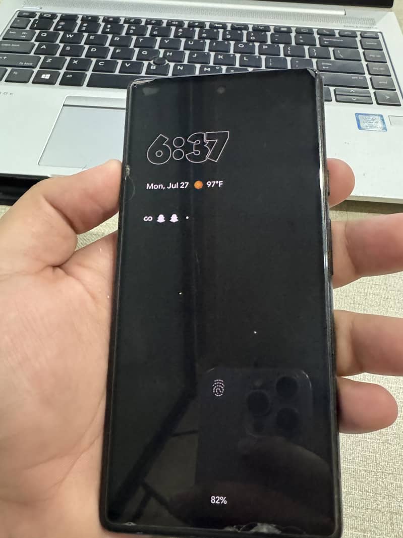 Google Pixel 6 (Sim Working) 8