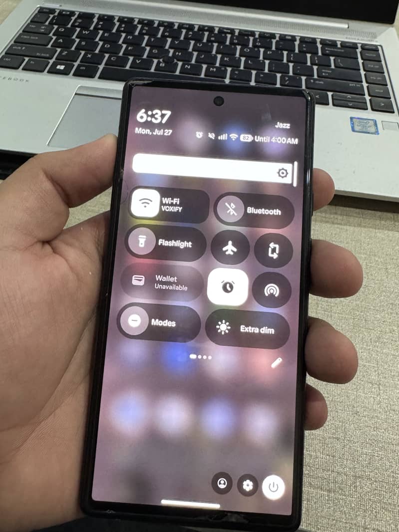 Google Pixel 6 (Sim Working) 11