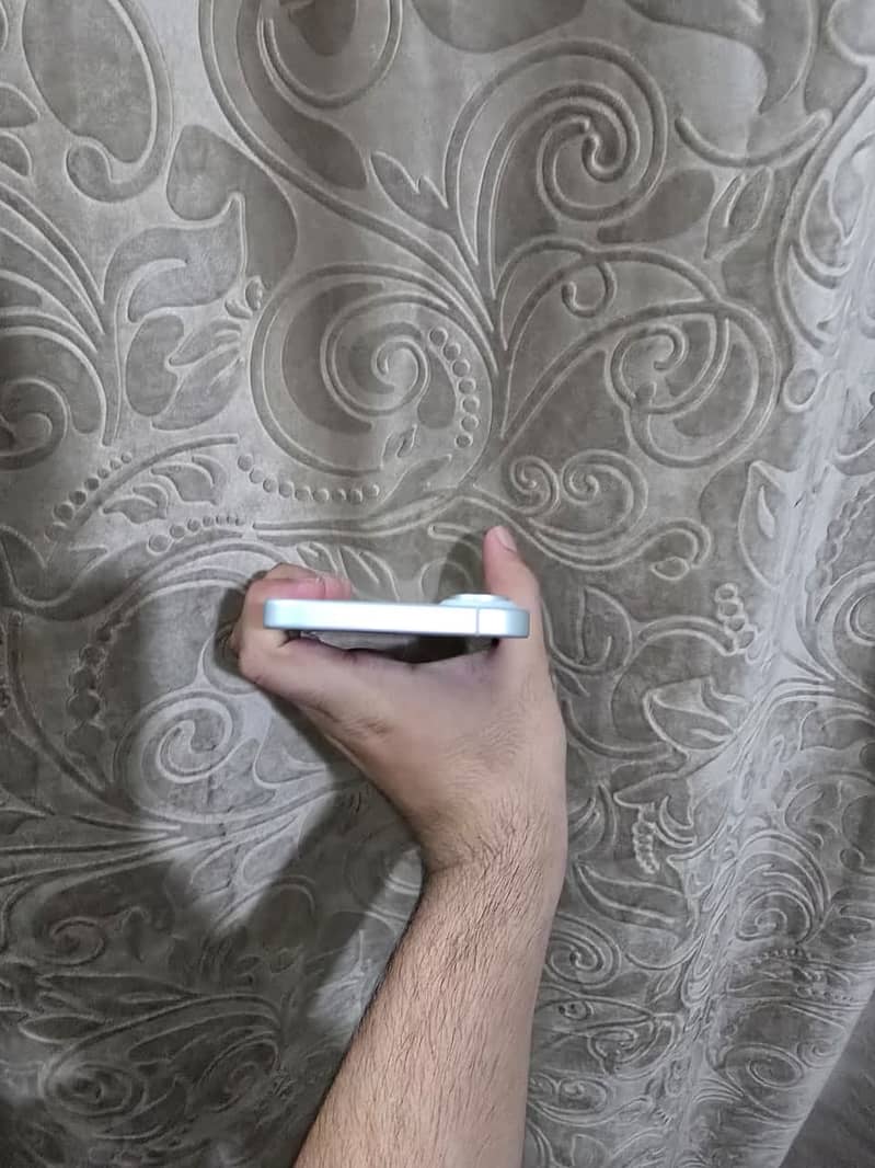 Iphone 16 4