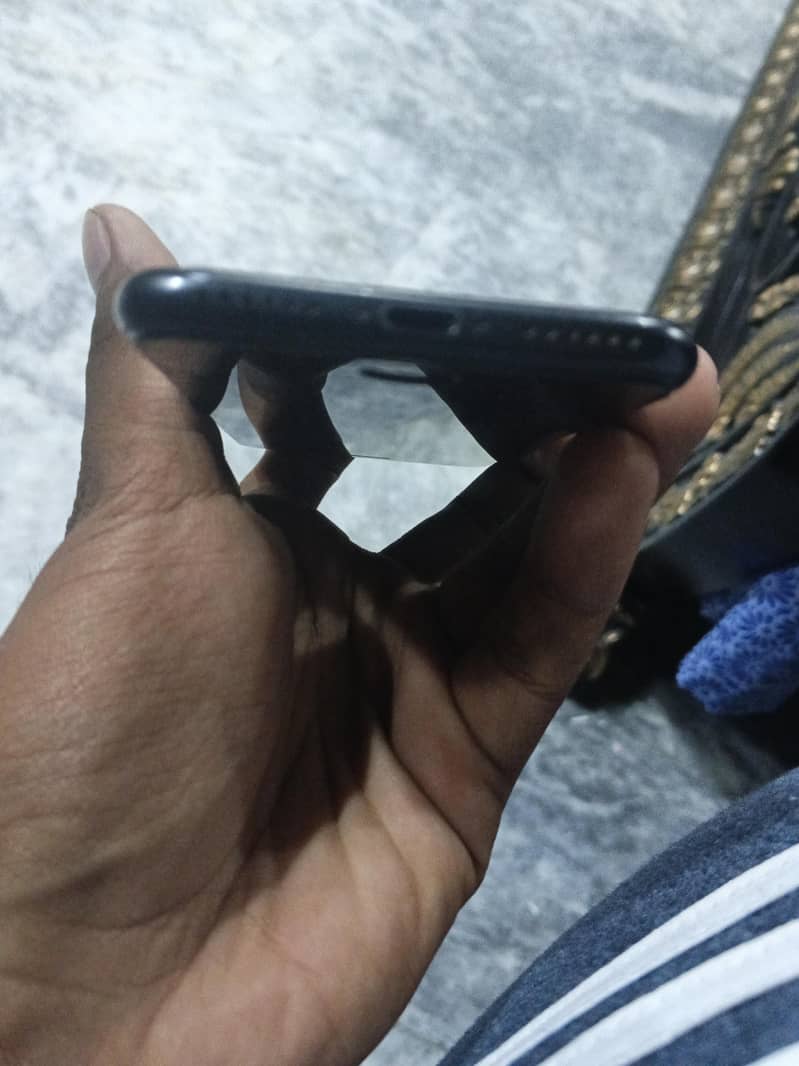 Apple iPhone SE 2