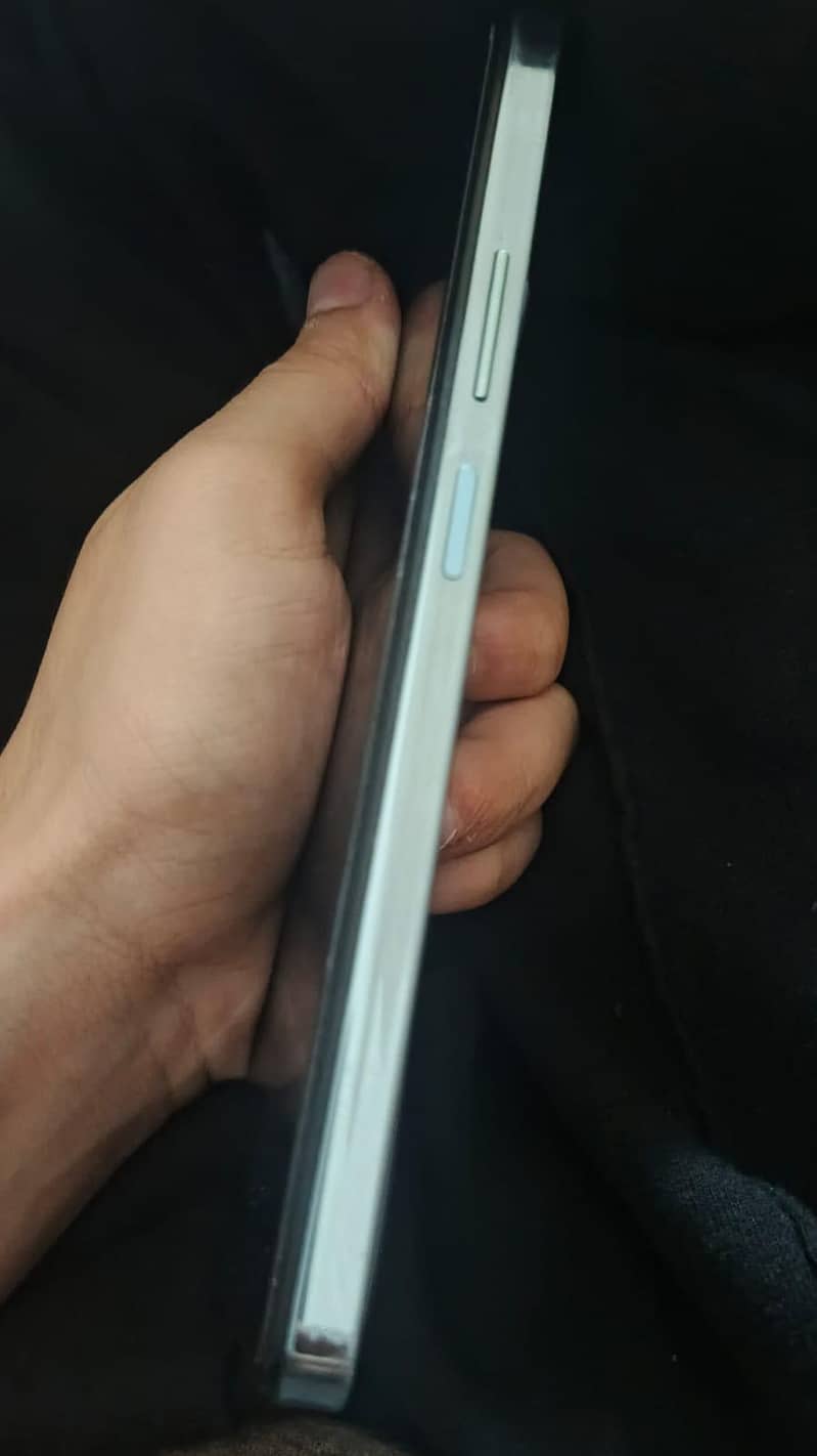 Infinix Note 30 2