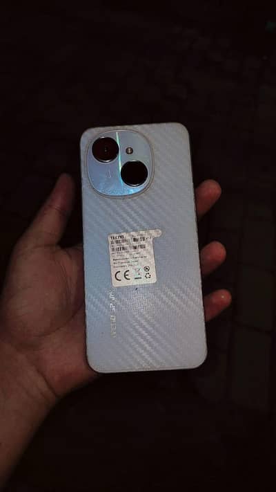 Tecno Spark Go 1  4+4/128  ( exchange possible )