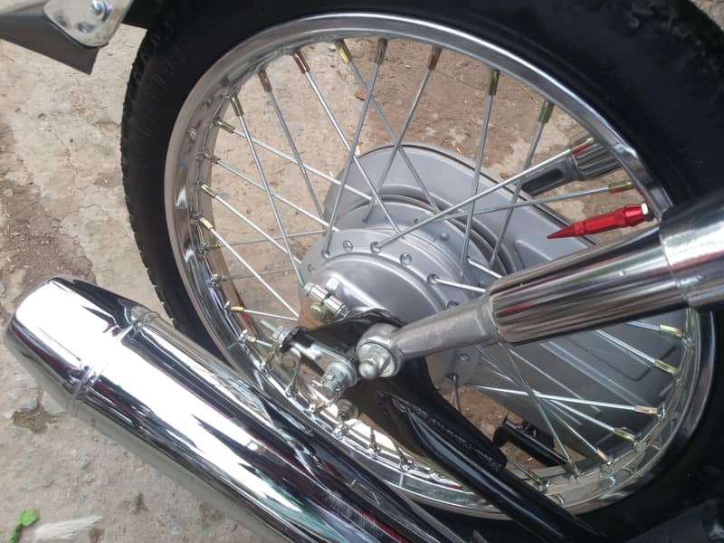 صاف ستھرے پنجاب میں ۔صاف ستھری بائیک 4
