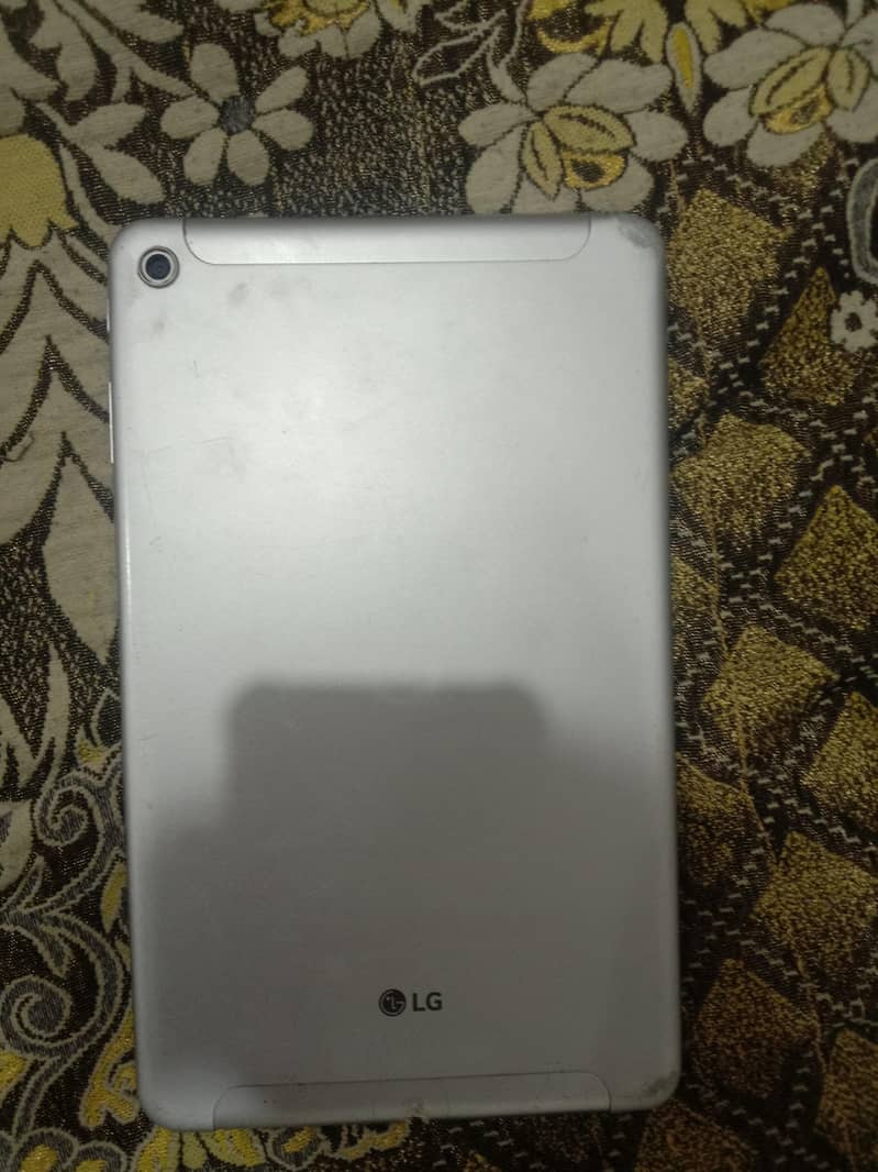 LG tablet 0