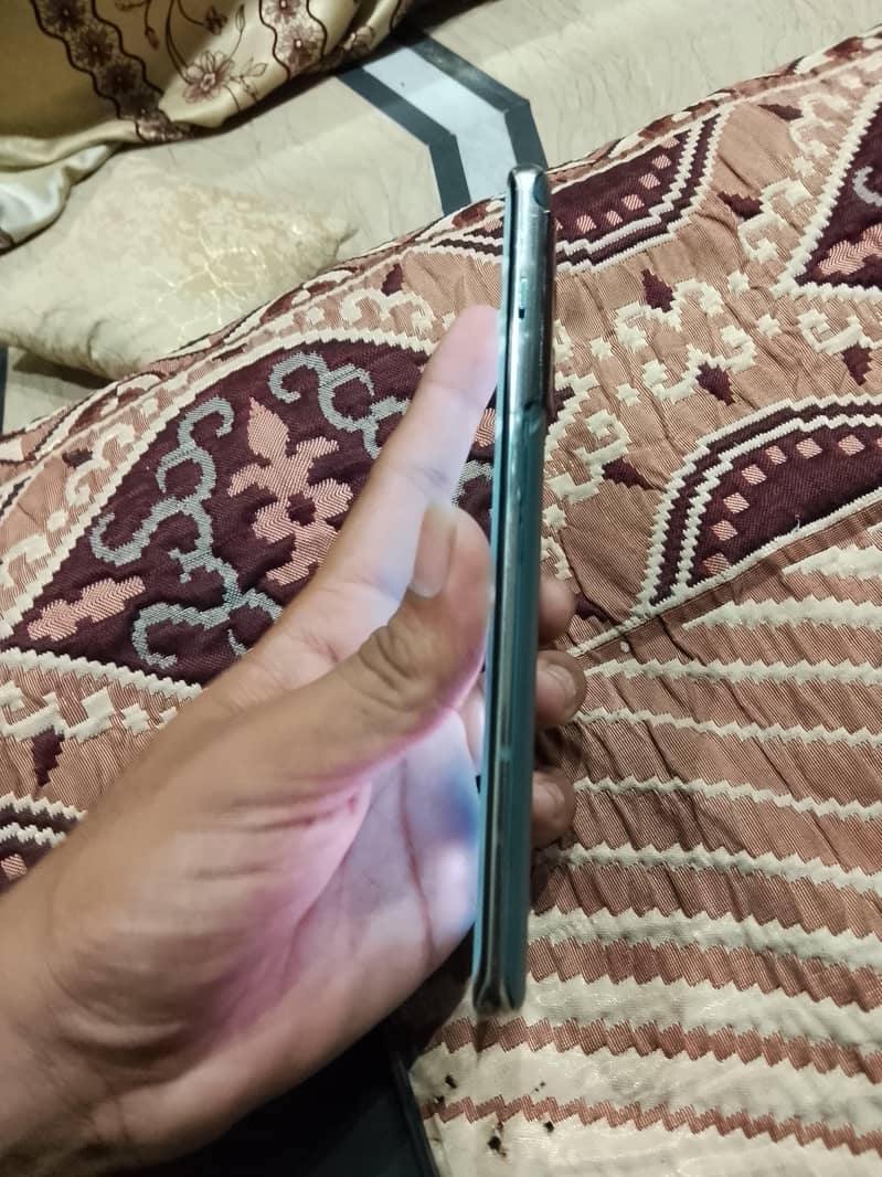 One Plus 10 Pro 3