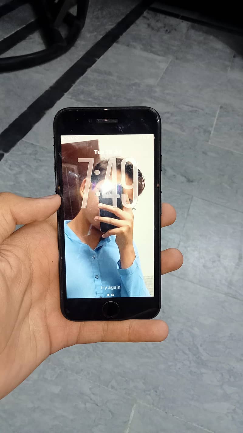 Apple iPhone SE 1