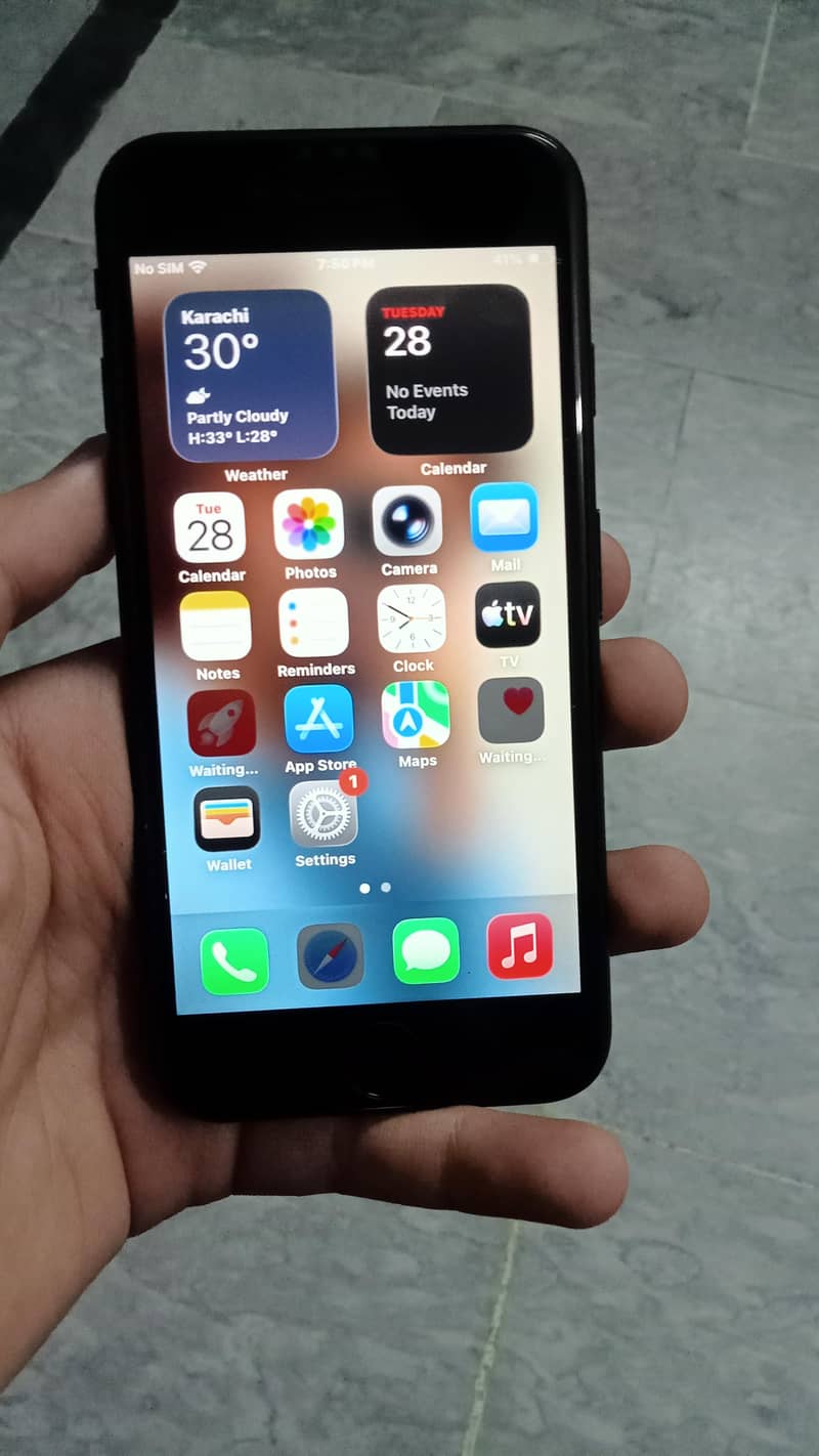 Apple iPhone SE 3