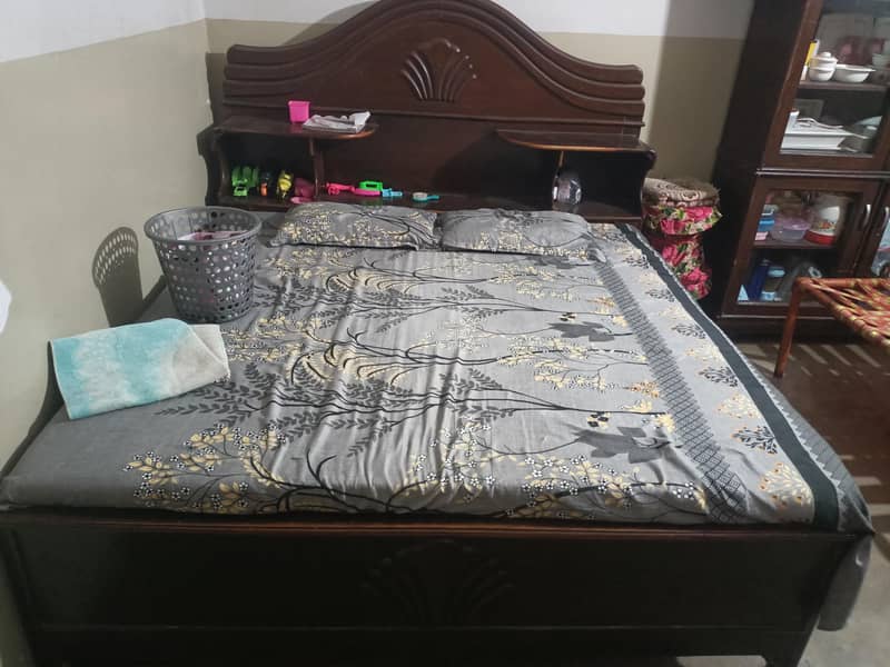 King size Bed 2