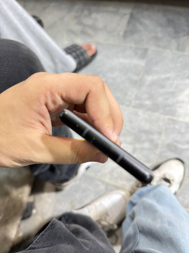 Google Pixel 6a 4